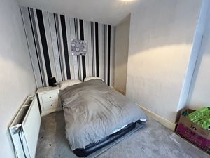 Photo 14- click for photo gallery